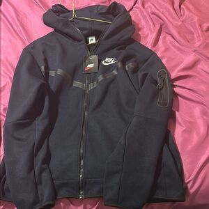 Nike Black Hooded Jacket with Arm Pocket